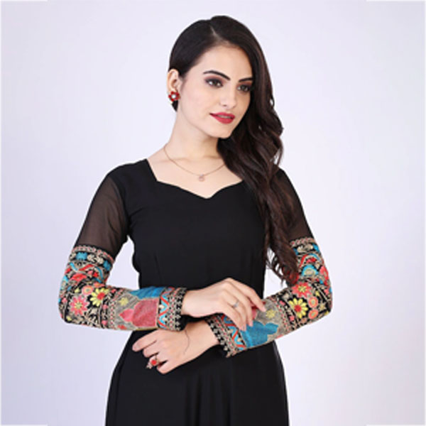 Juliette - Floral Embroidery Black Maxi Dress